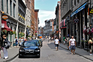 shopping-in-old-montreal